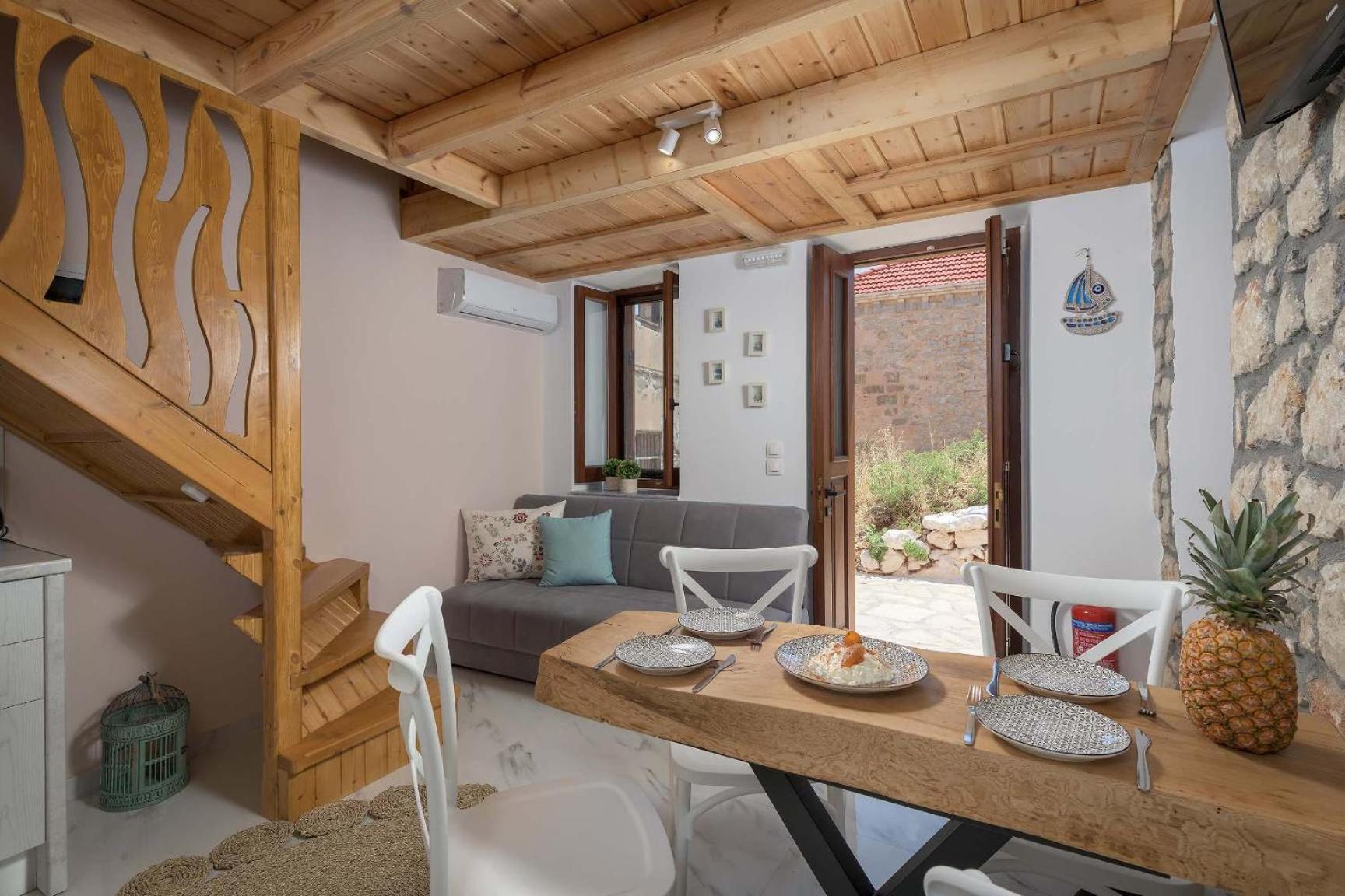 Captain'S Memories Stylish Harbour Apartments Chalki Town Eksteriør bilde