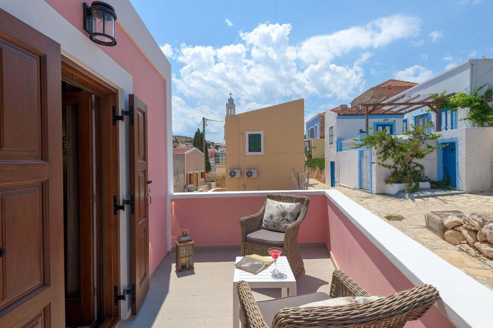 Captain'S Memories Stylish Harbour Apartments Chalki Town Eksteriør bilde
